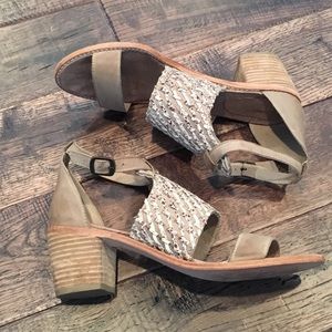 DIBA - True size 10 Sandals